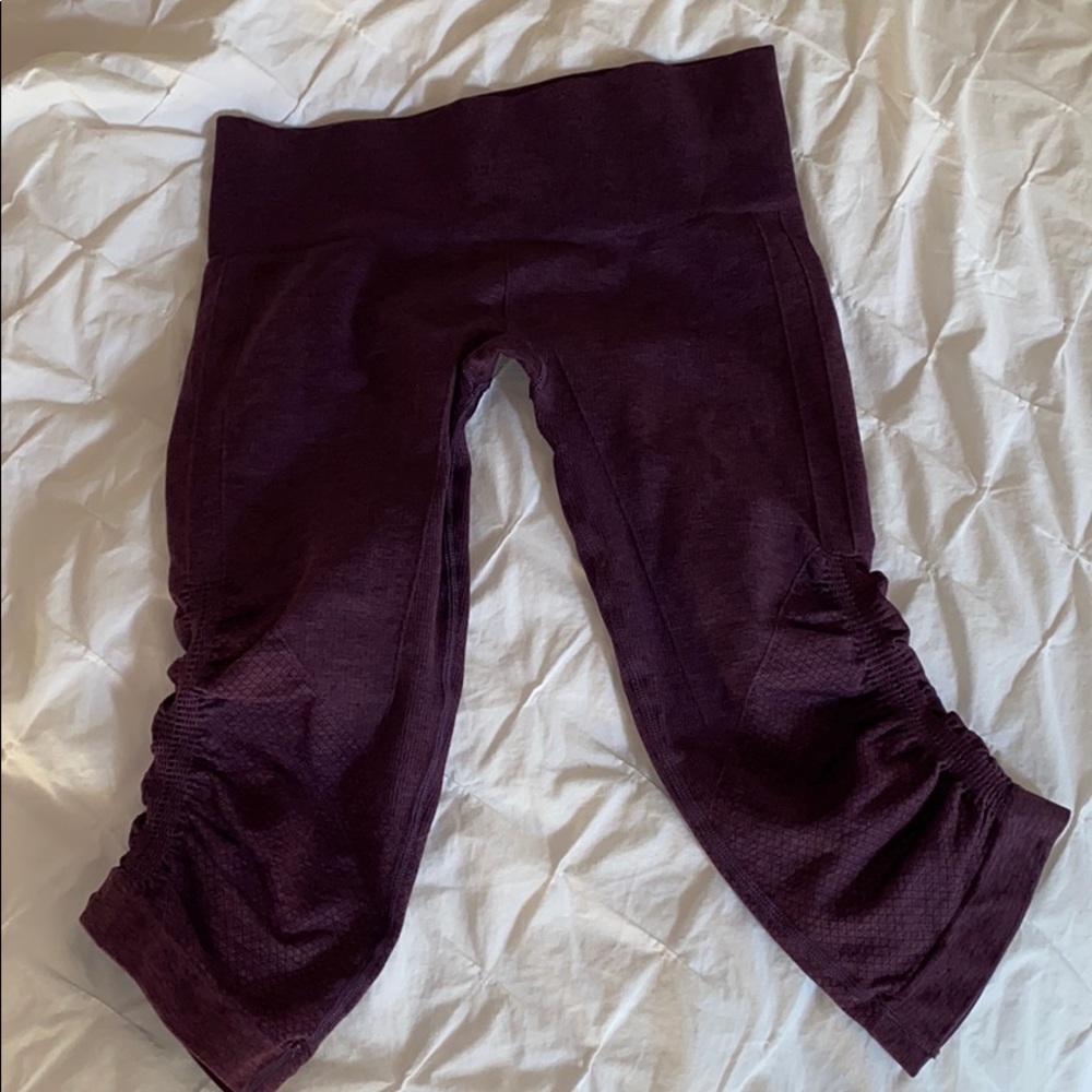 Lululemon seamless cropped leggings